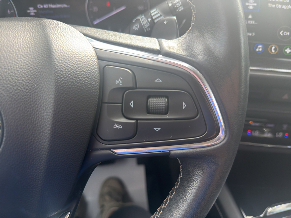 Used 2023 Buick Envision SUV