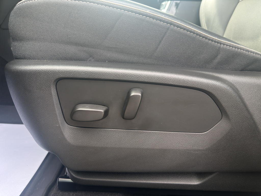Used 2023 Buick Envision SUV