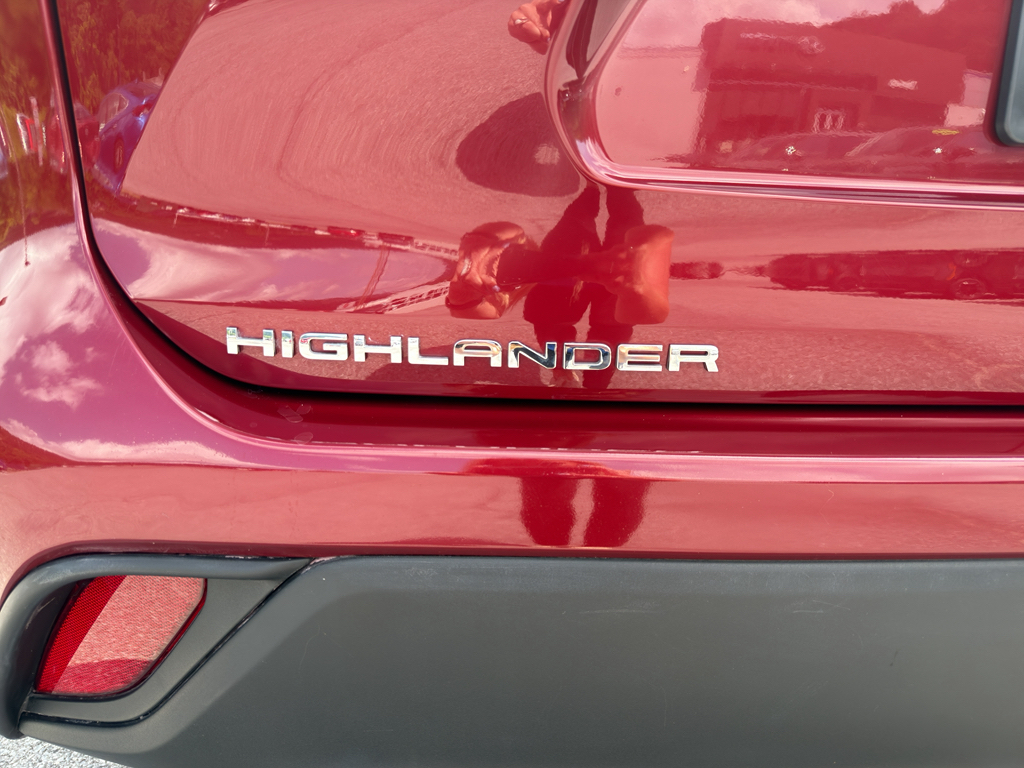 Used 2023 Toyota Highlander SUV