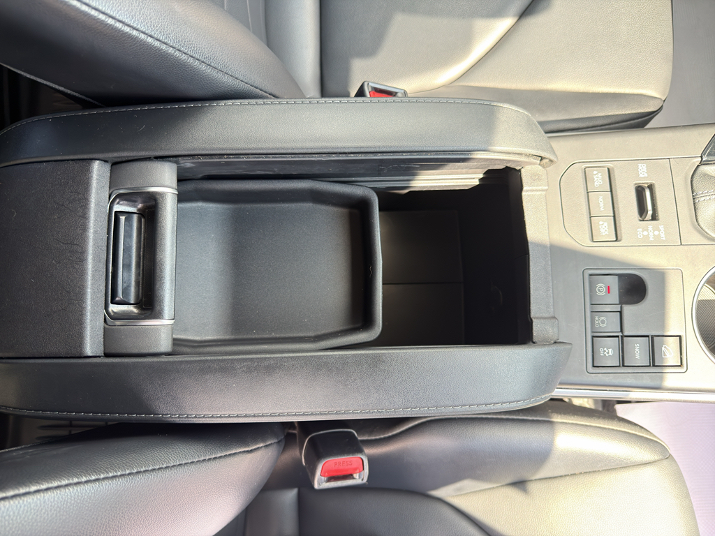 Used 2023 Toyota Highlander SUV