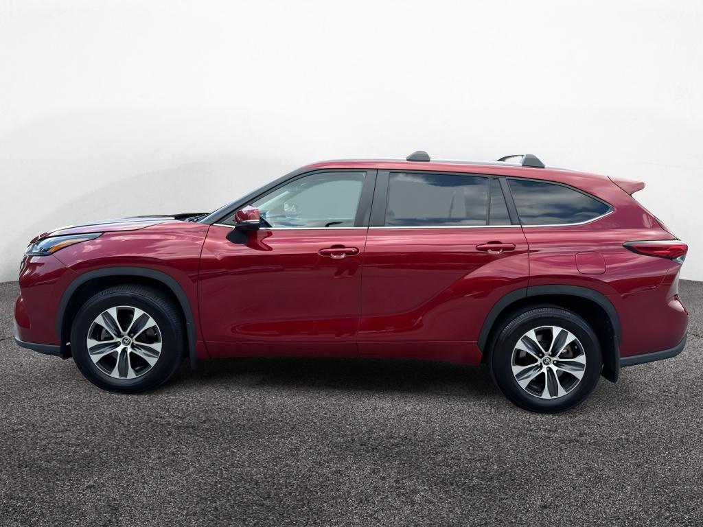 Used 2023 Toyota Highlander SUV