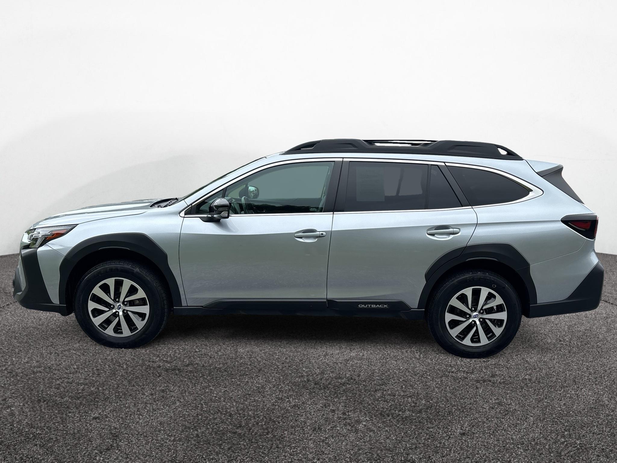 Used 2025 Subaru Outback SUV