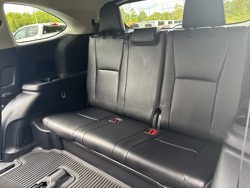 Used 2022 Toyota Highlander SUV