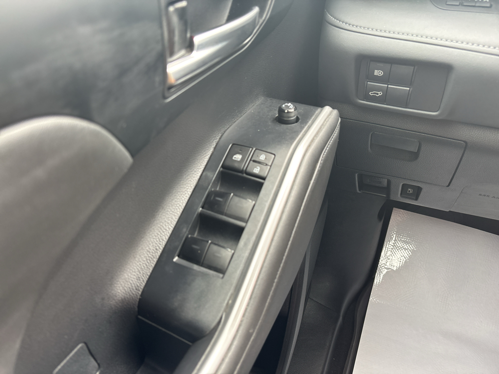 Used 2022 Toyota Highlander SUV