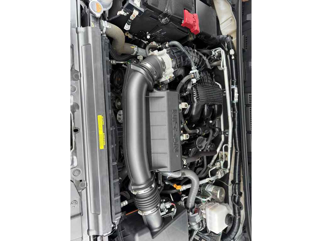 Used 2024 Nissan Frontier Truck