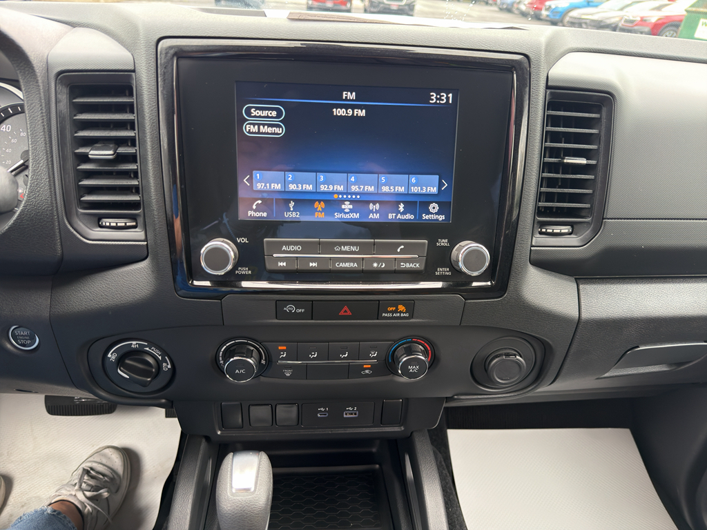 Used 2024 Nissan Frontier Truck