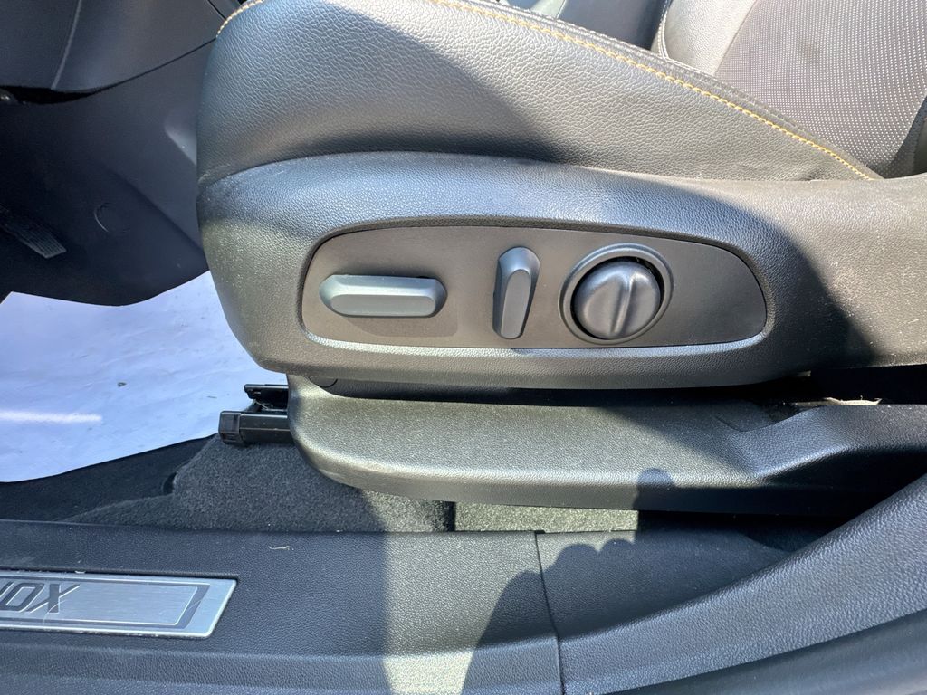 Used 2023 Chevrolet Equinox SUV