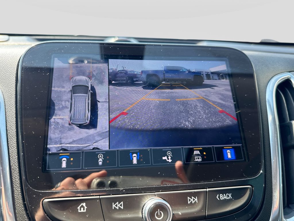 Used 2023 Chevrolet Equinox SUV