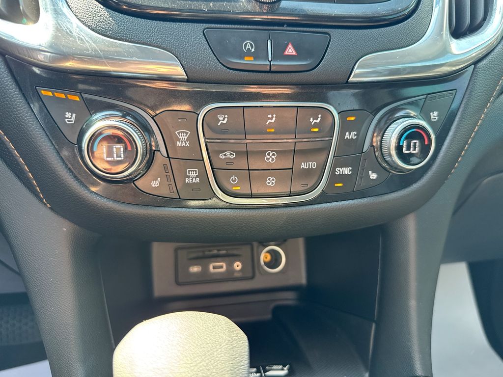 Used 2023 Chevrolet Equinox SUV