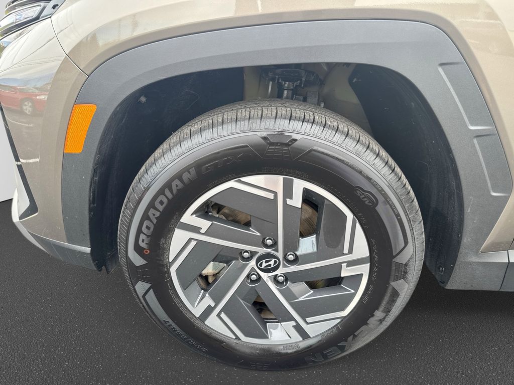 Used 2025 Hyundai Tucson Hybrid SUV