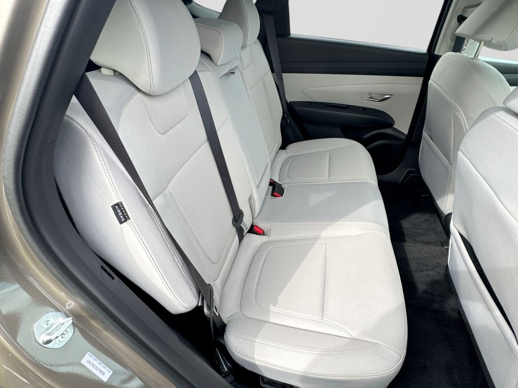 Used 2025 Hyundai Tucson Hybrid SUV
