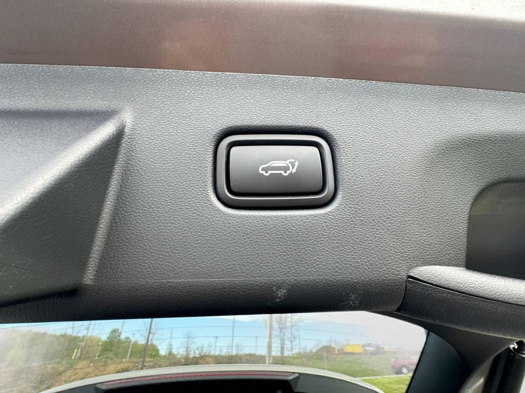 Used 2025 Hyundai Tucson Hybrid SUV