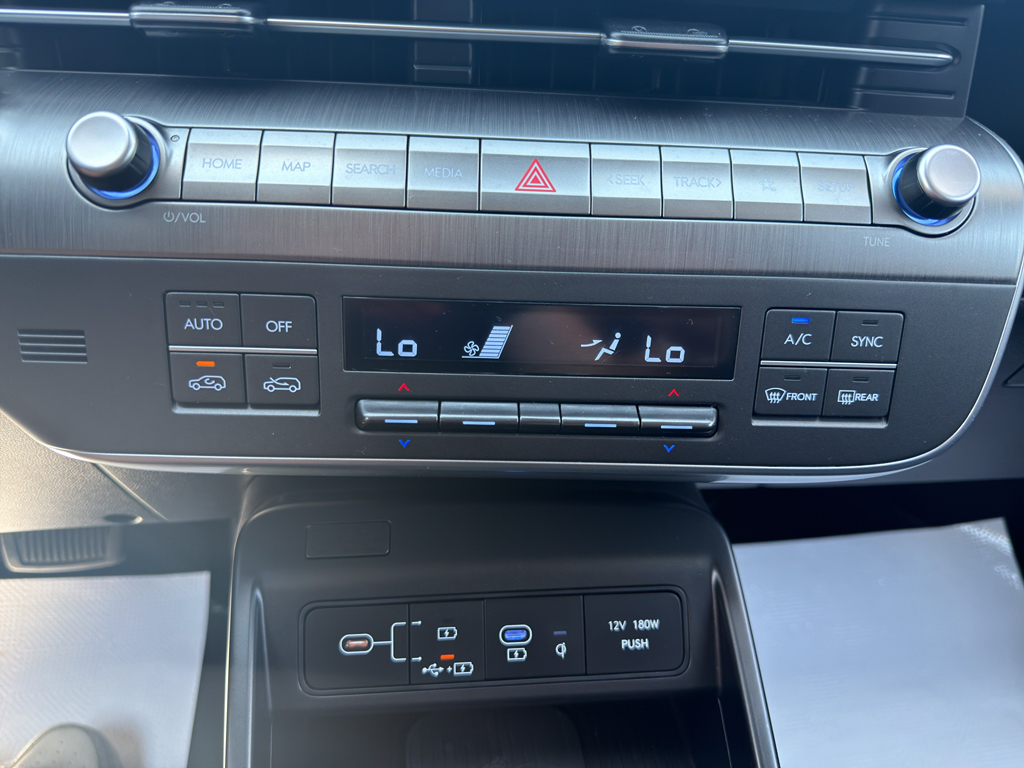 Used 2024 Hyundai Kona SUV