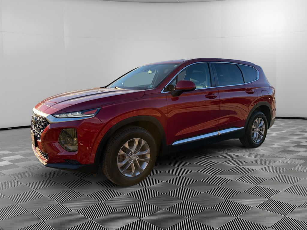 2019 Hyundai Santa Fe SE photo 3