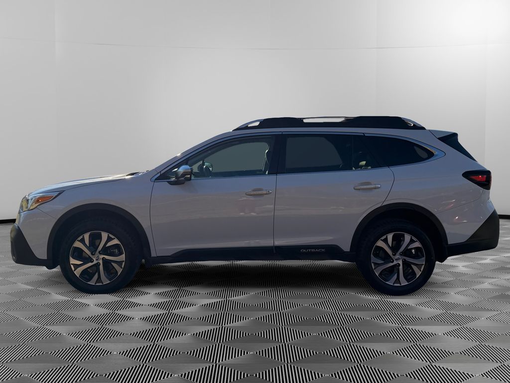 2021 Subaru Outback Touring photo 4