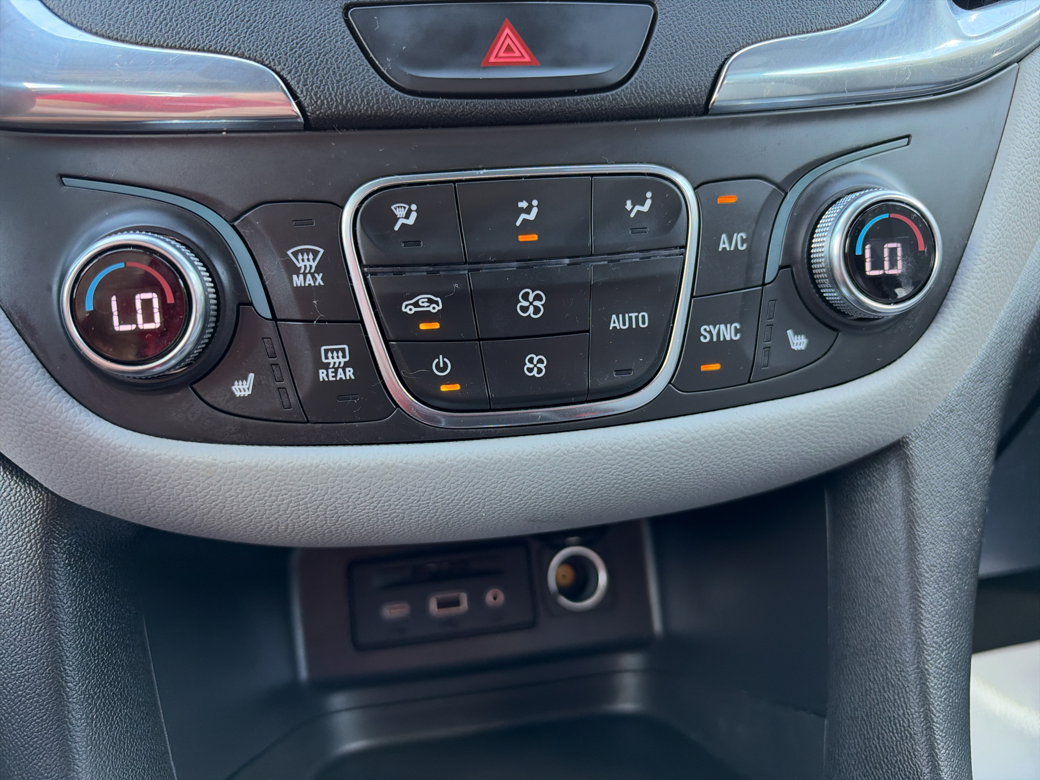 Used 2020 Chevrolet Equinox SUV