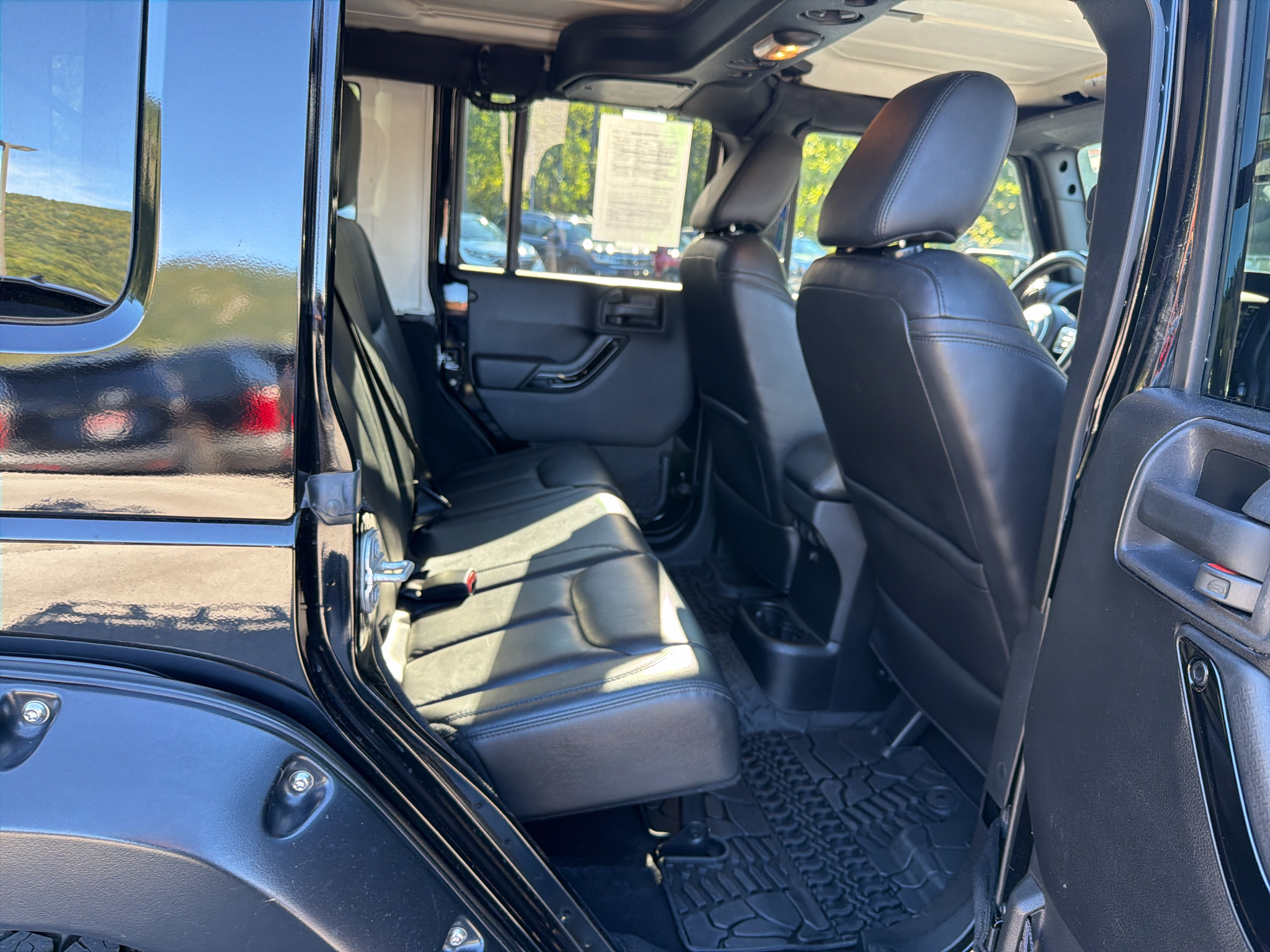 Used 2015 Jeep Wrangler SUV