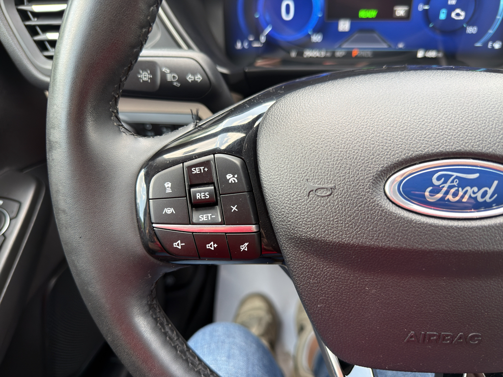 Used 2021 Ford Escape Hybrid SUV