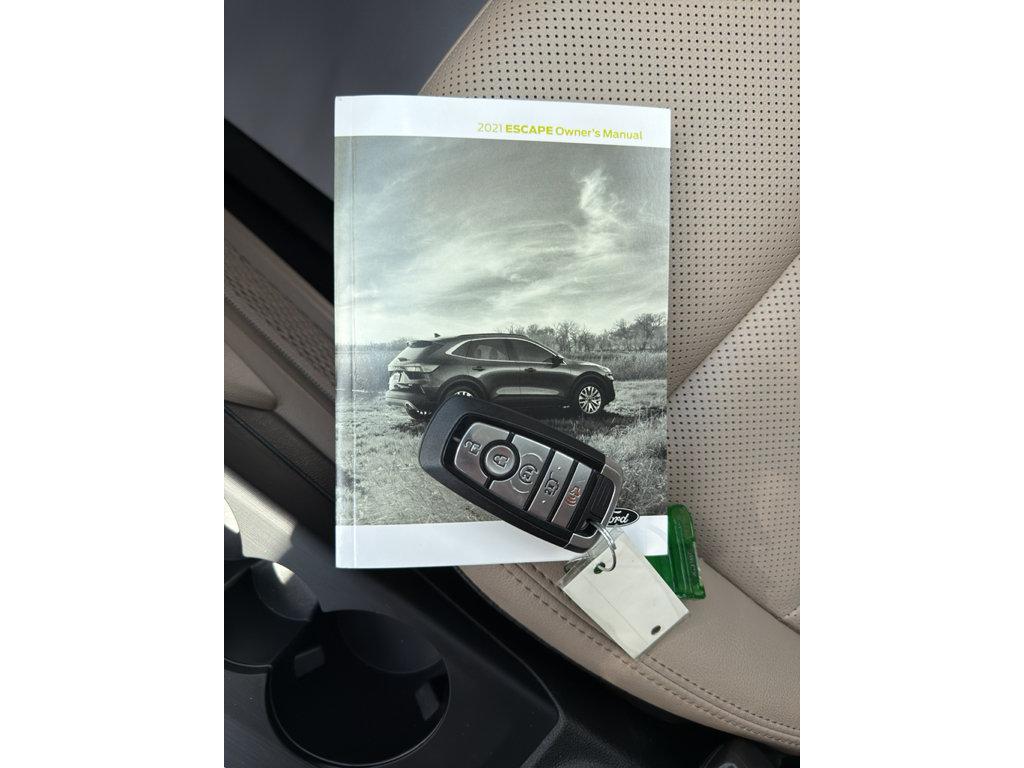 Used 2021 Ford Escape Hybrid SUV