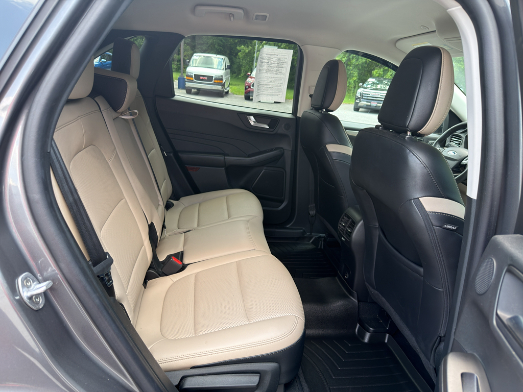 Used 2021 Ford Escape Hybrid SUV