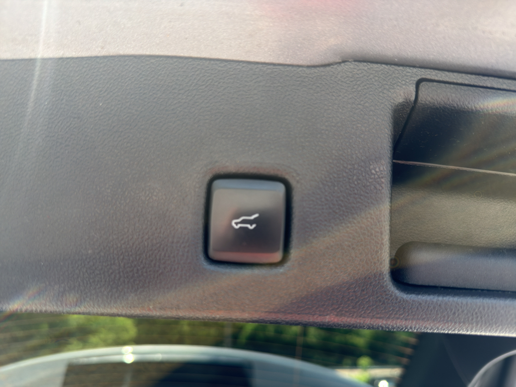 Used 2021 Ford Escape Hybrid SUV