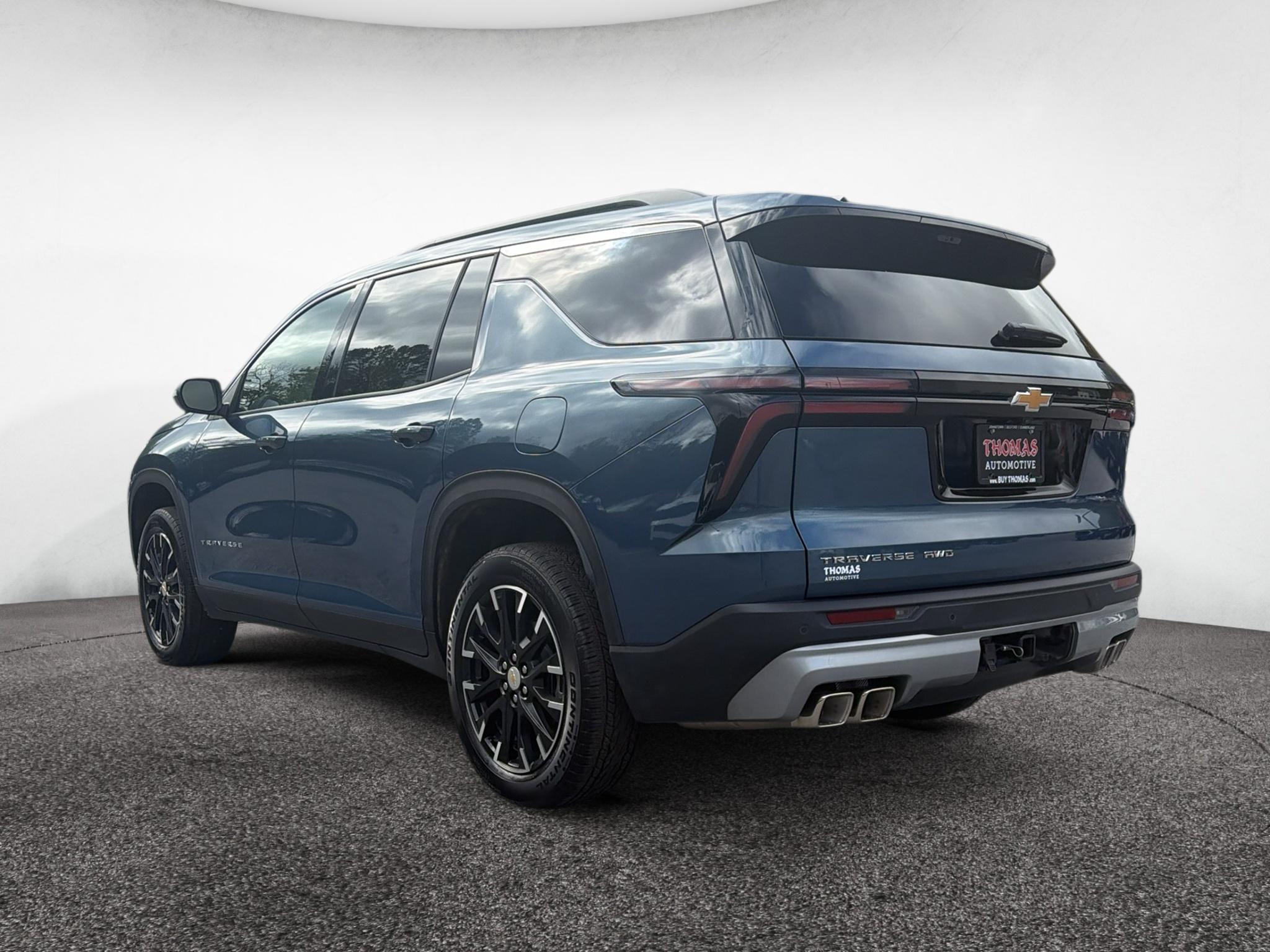 Used 2026 Chevrolet Traverse SUV