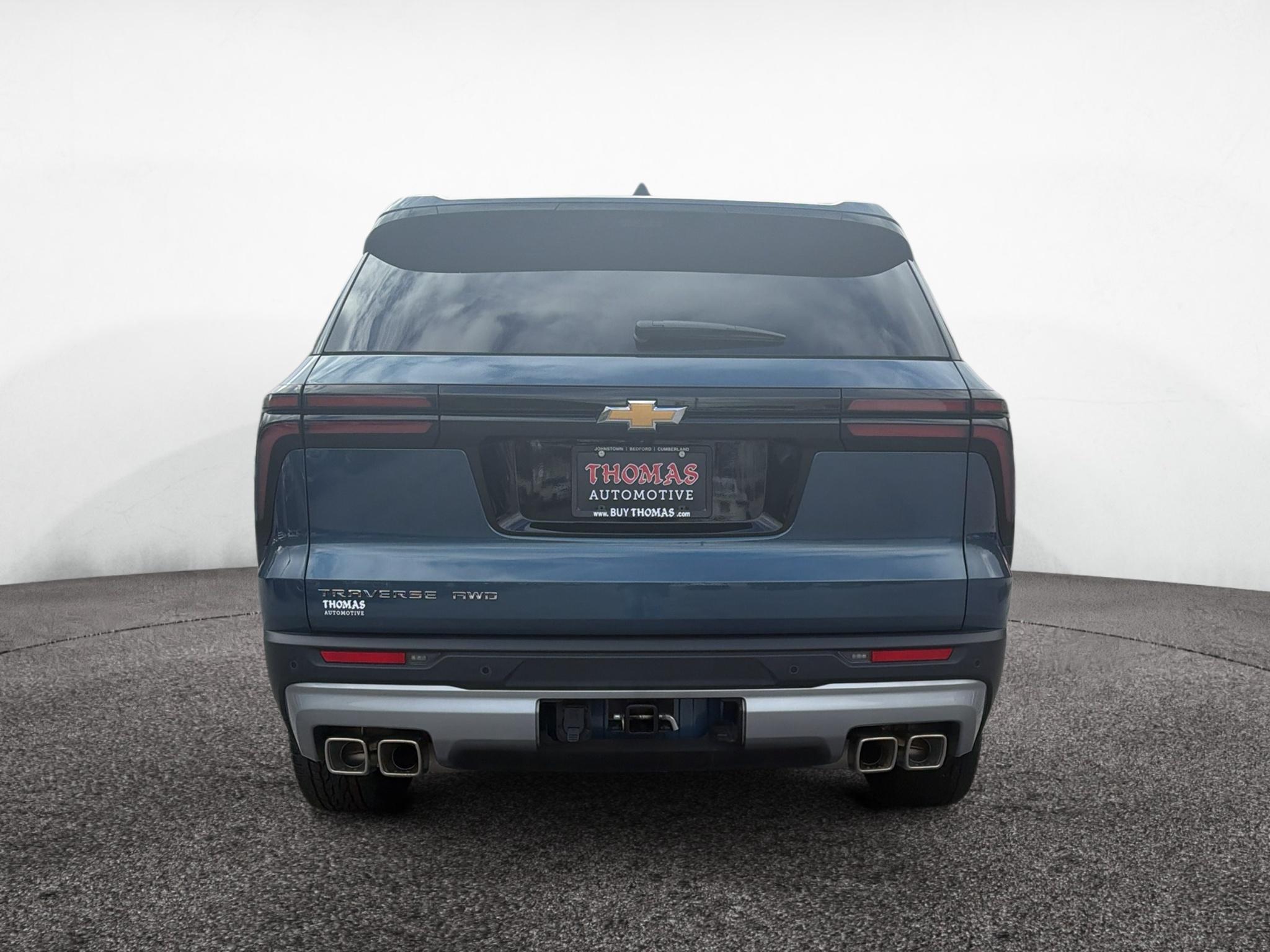 Used 2026 Chevrolet Traverse SUV