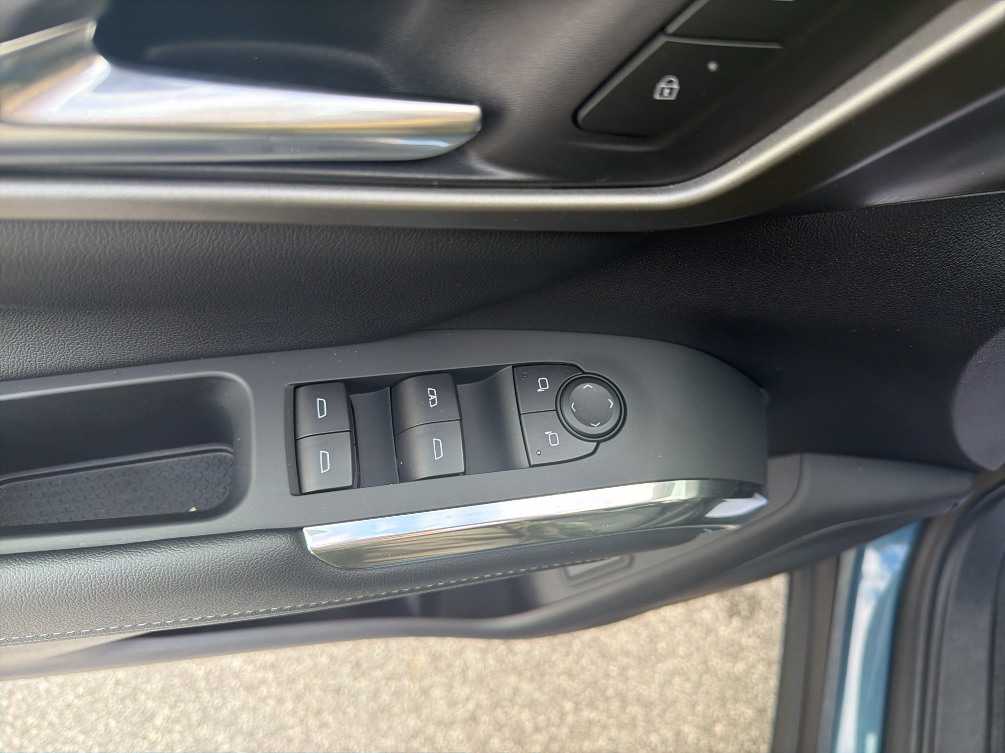 Used 2026 Chevrolet Traverse SUV