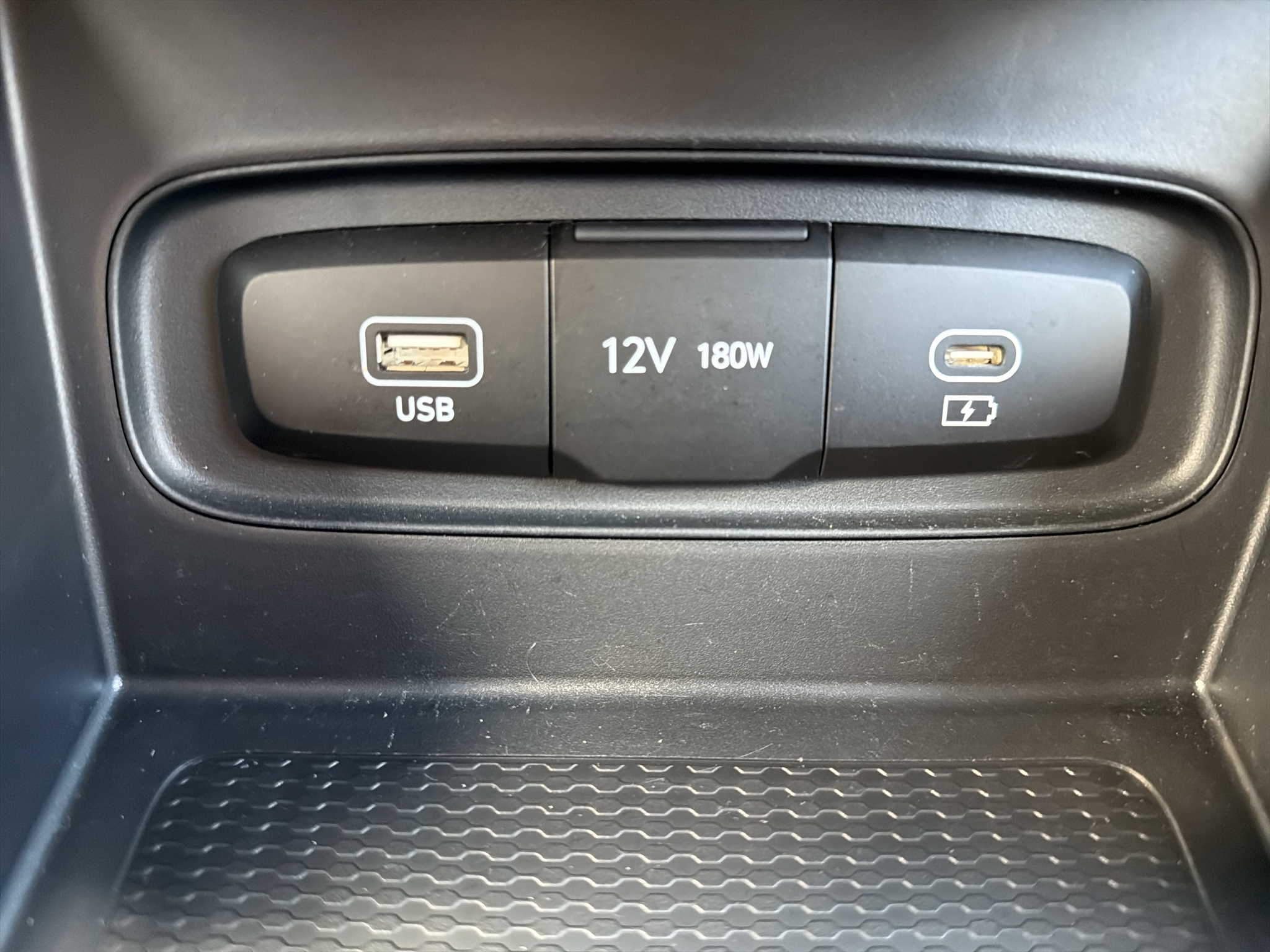Used 2025 Hyundai Venue SUV
