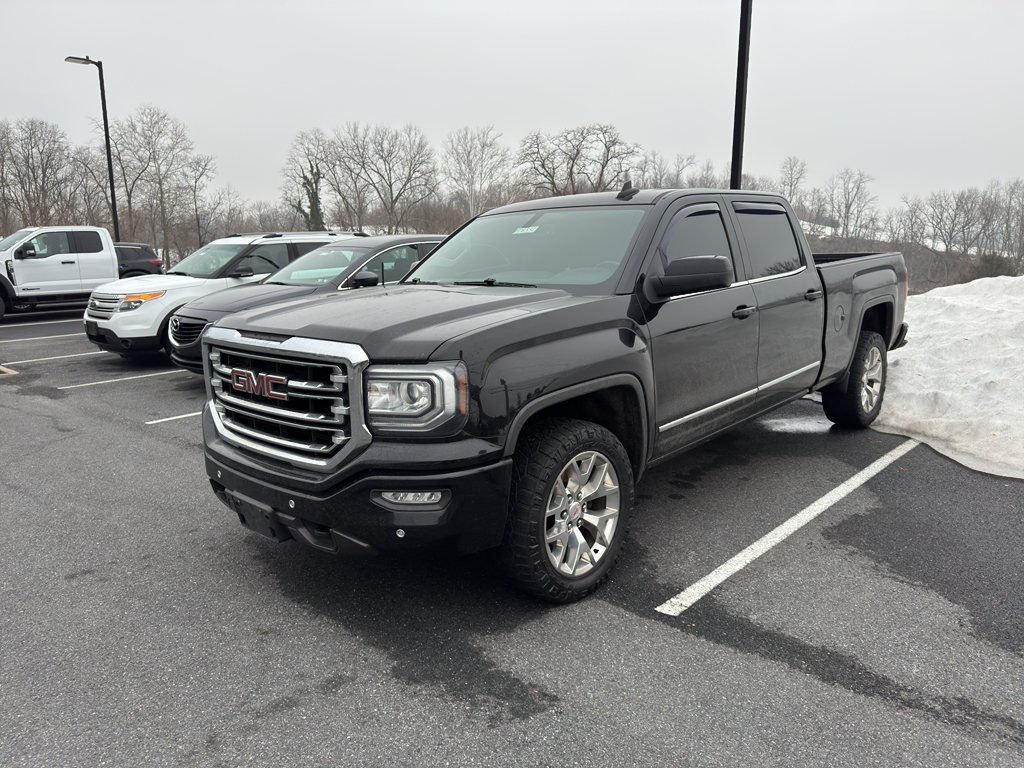 Used 2018 Onyx Black GMC SLT image 2