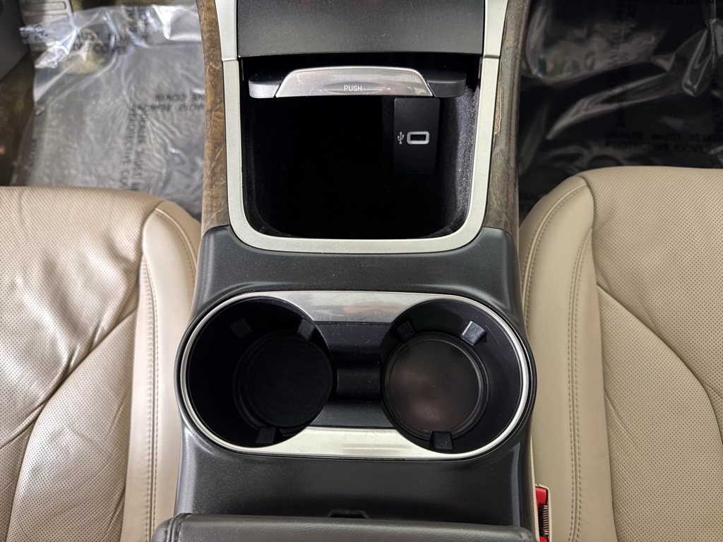 Used 2018 Ivory Pearl Metallic Tri-Coat Lincoln Reserve image 29