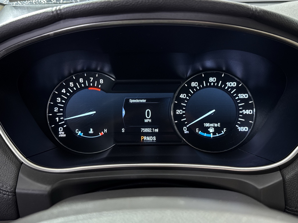 Used 2018 Ivory Pearl Metallic Tri-Coat Lincoln Reserve image 10