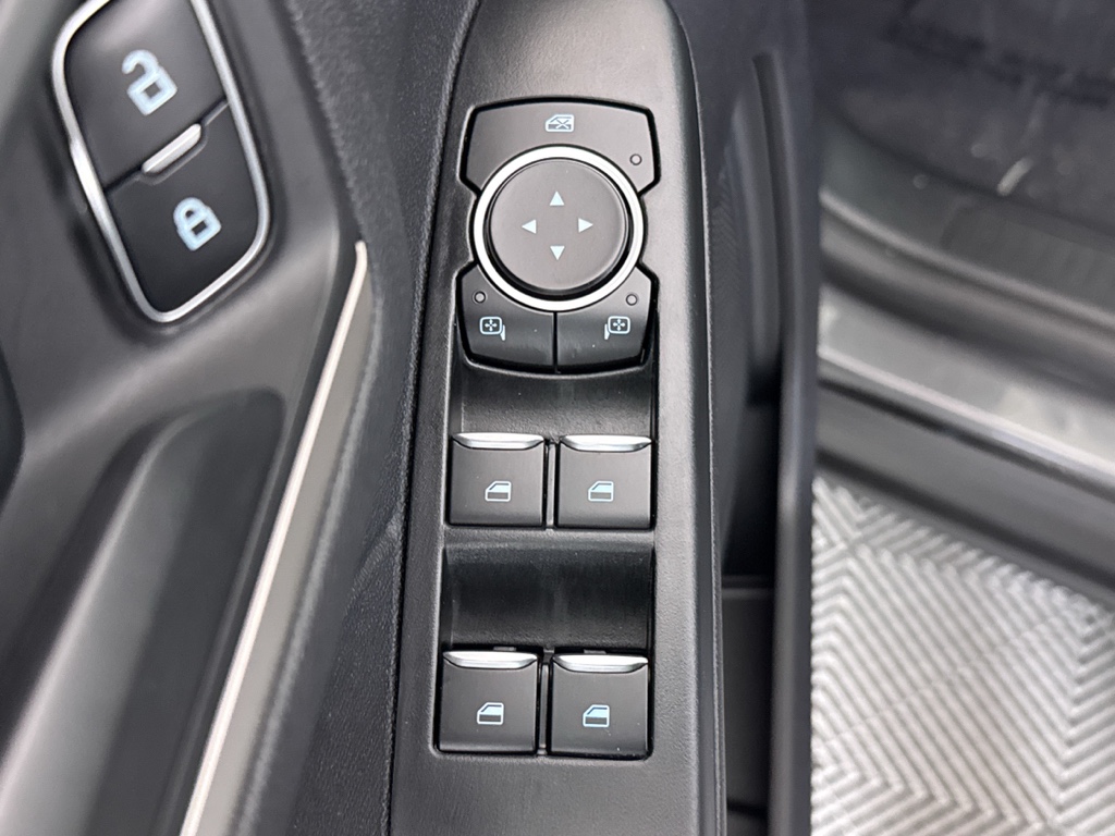 Used 2022 Carbonized Gray Metallic Ford SE Plug-In Hybrid image 25