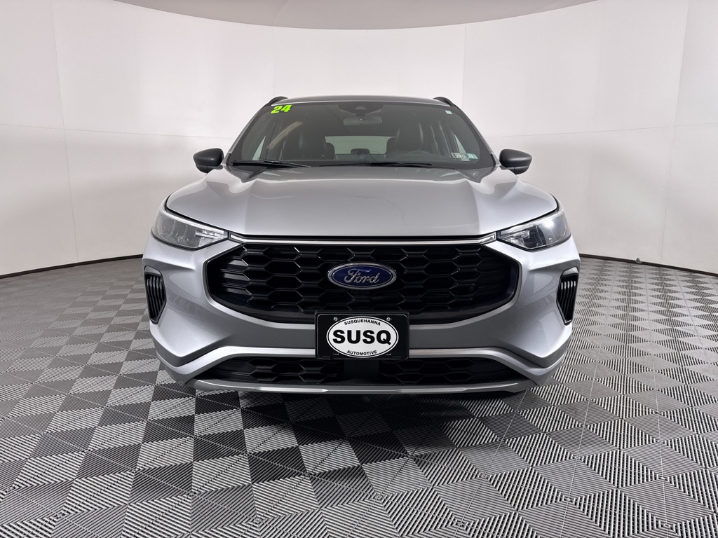 Used 2024 Iconic Silver Metallic Ford ST-Line image 2