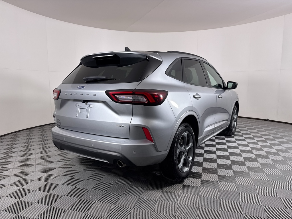 Used 2024 Iconic Silver Metallic Ford ST-Line image 19