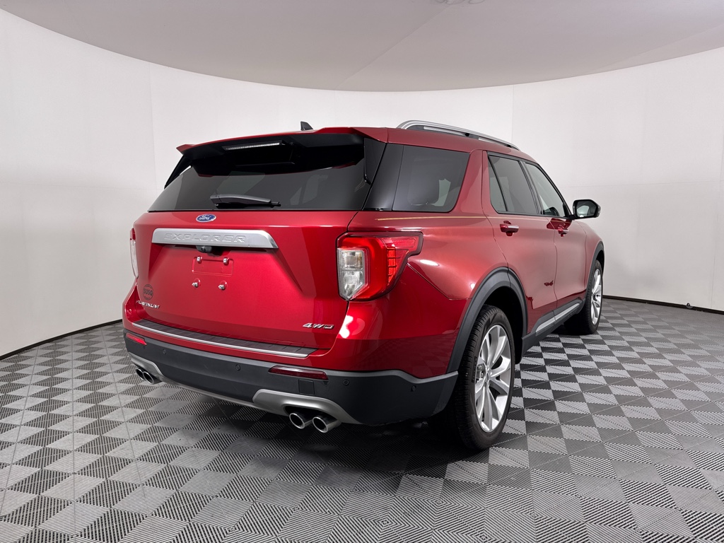 Used 2023 Rapid Red Metallic Tinted Clearcoat Ford Platinum image 19