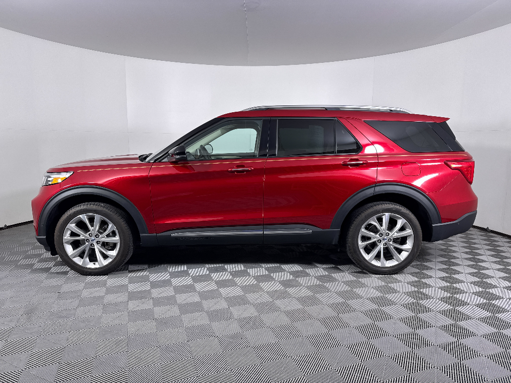 Used 2023 Rapid Red Metallic Tinted Clearcoat Ford Platinum image 13