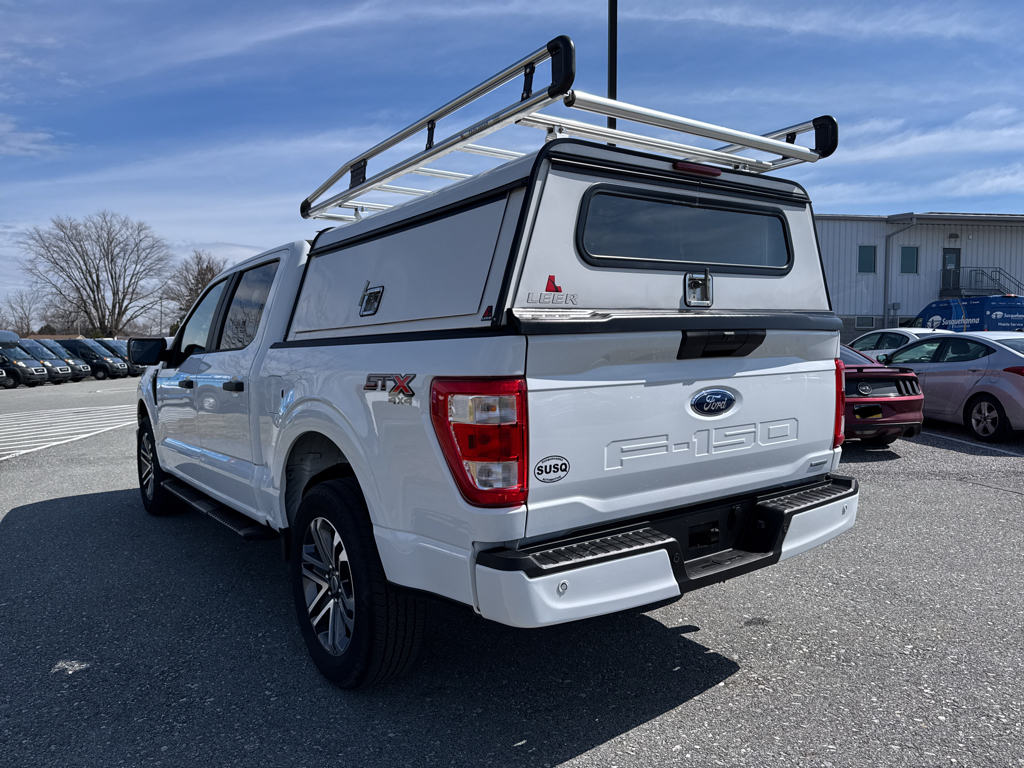 Used 2022 Oxford White Ford XL image 21