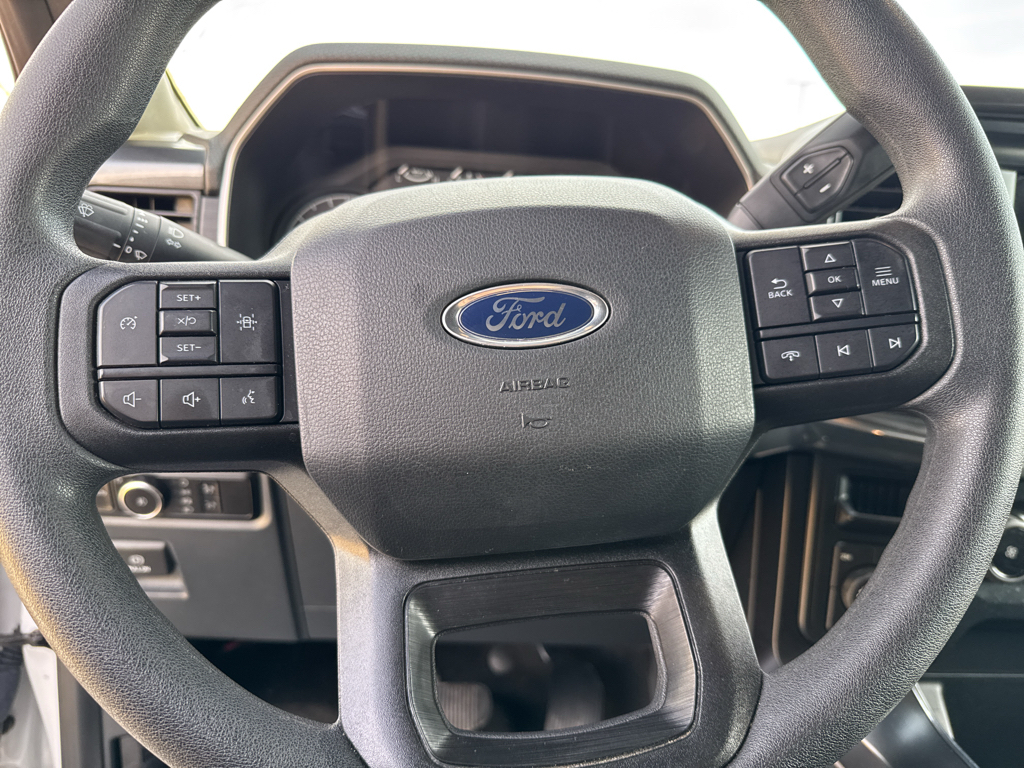 Used 2022 Oxford White Ford XL image 24