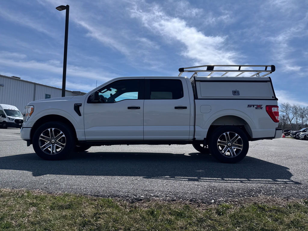 Used 2022 Oxford White Ford XL image 13