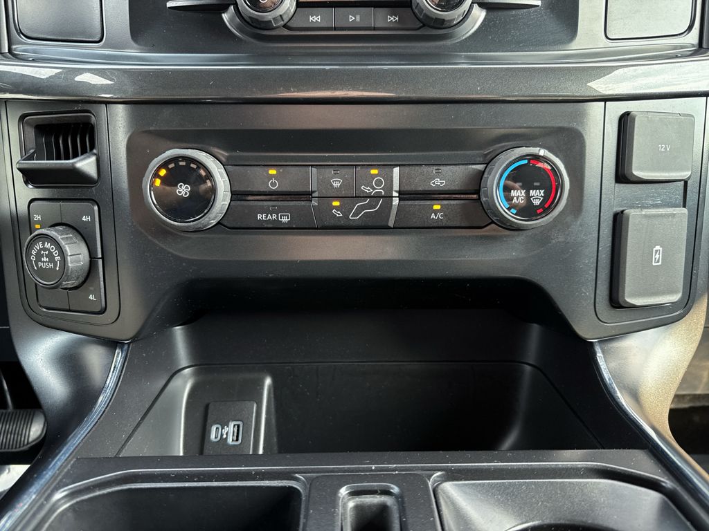 Used 2022 Oxford White Ford XL image 25