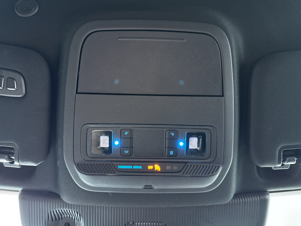 Used 2025 Rapid Red Metallic Tinted Clearcoat Ford ST-Line image 30