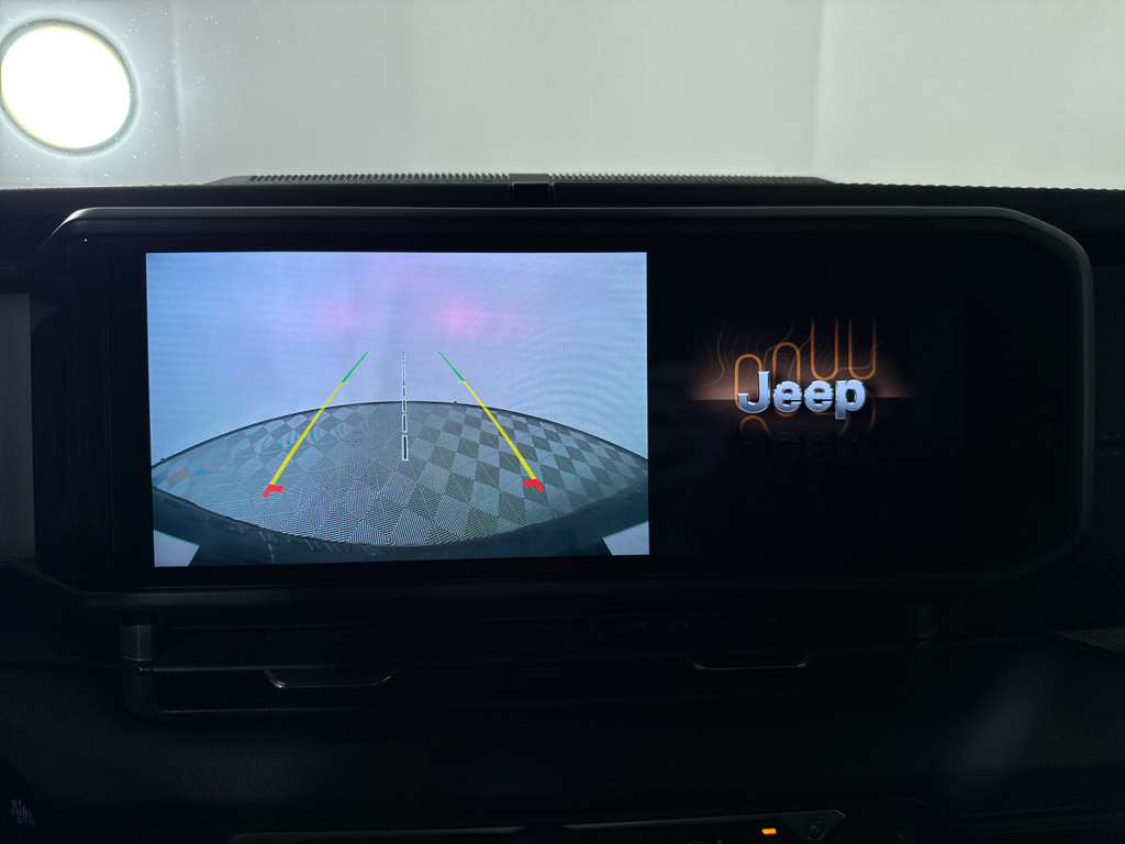 Used 2024 Granite Crystal Metallic Clearcoat Jeep Rubicon image 14