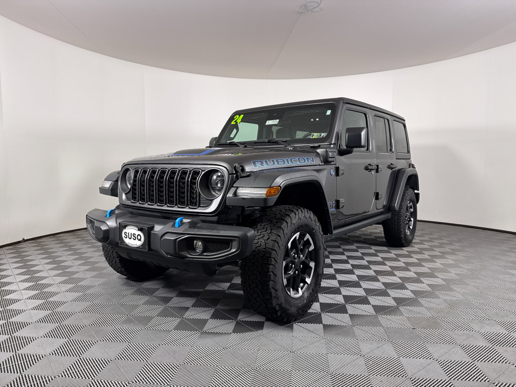 Used 2024 Granite Crystal Metallic Clearcoat Jeep Rubicon image 16