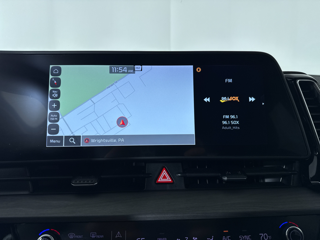 Used 2023 Snow White Pearl Kia X-Line image 15