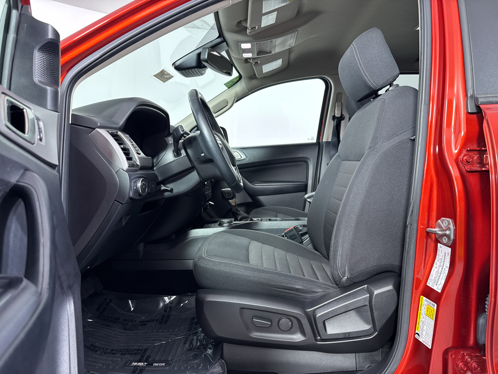 Used 2019 Hot Pepper Red Metallic Tinted Clearcoat Ford XLT image 5