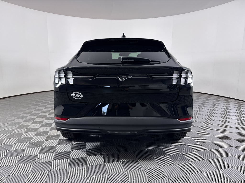 Used 2023 Black Ford Select image 12
