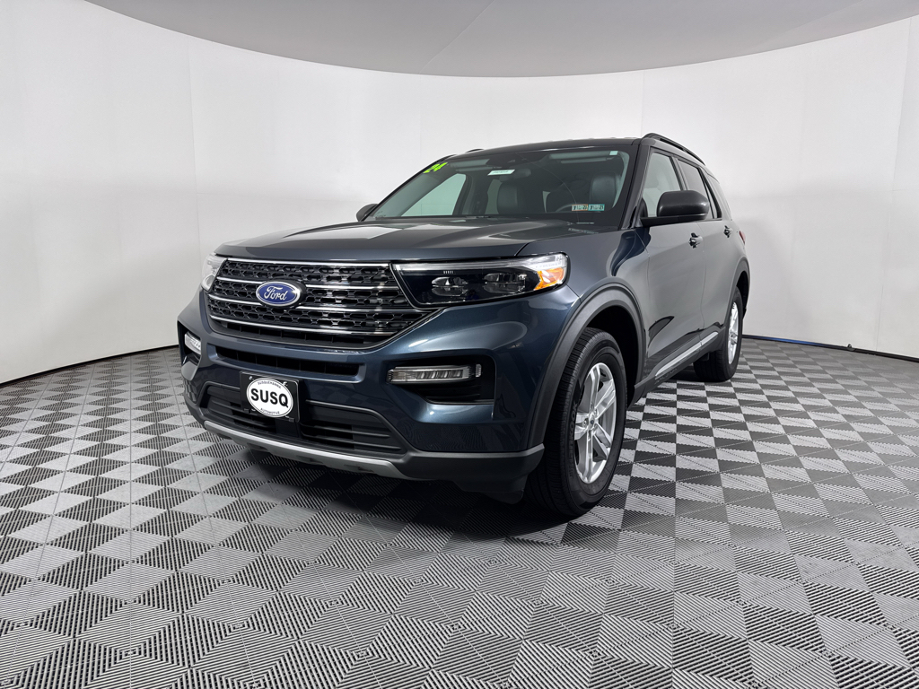 Used 2024 Stone Blue Metallic Ford XLT image 15