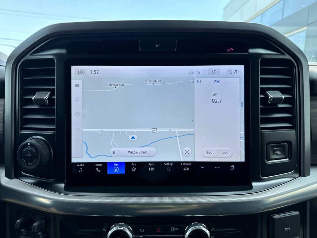 New 2025 Agate Black Metallic Ford Lariat image 12