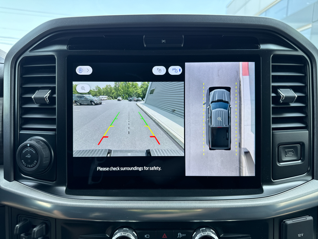 New 2025 Agate Black Metallic Ford Lariat image 13